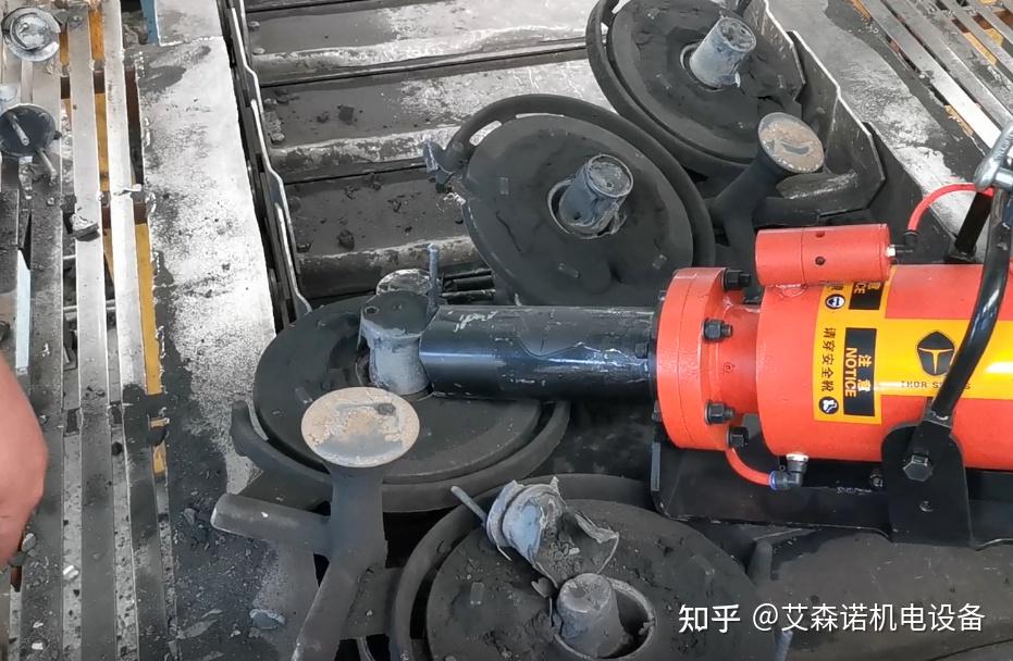 铸件浇冒口气动冲击锤:轻松处理铸件 - 知乎