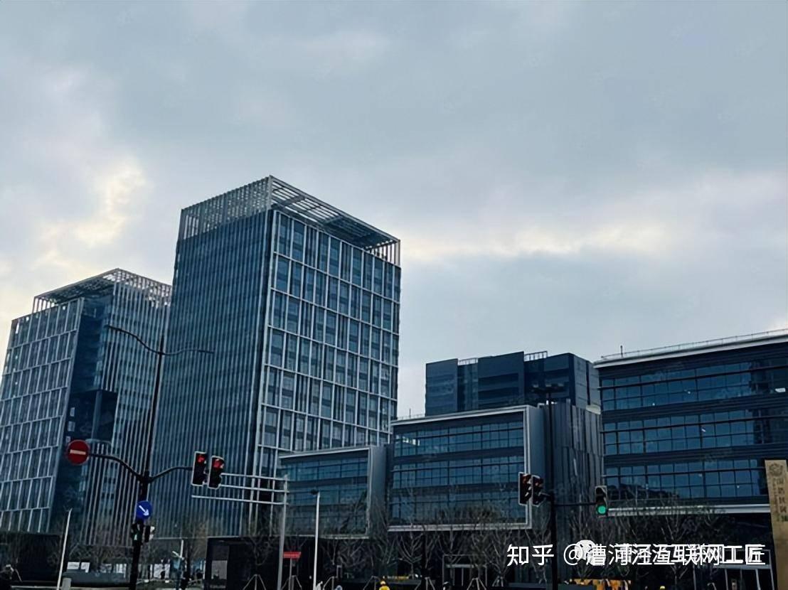 马来西亚富豪传：郭令灿家族的马来西亚丰隆集团 - 知乎