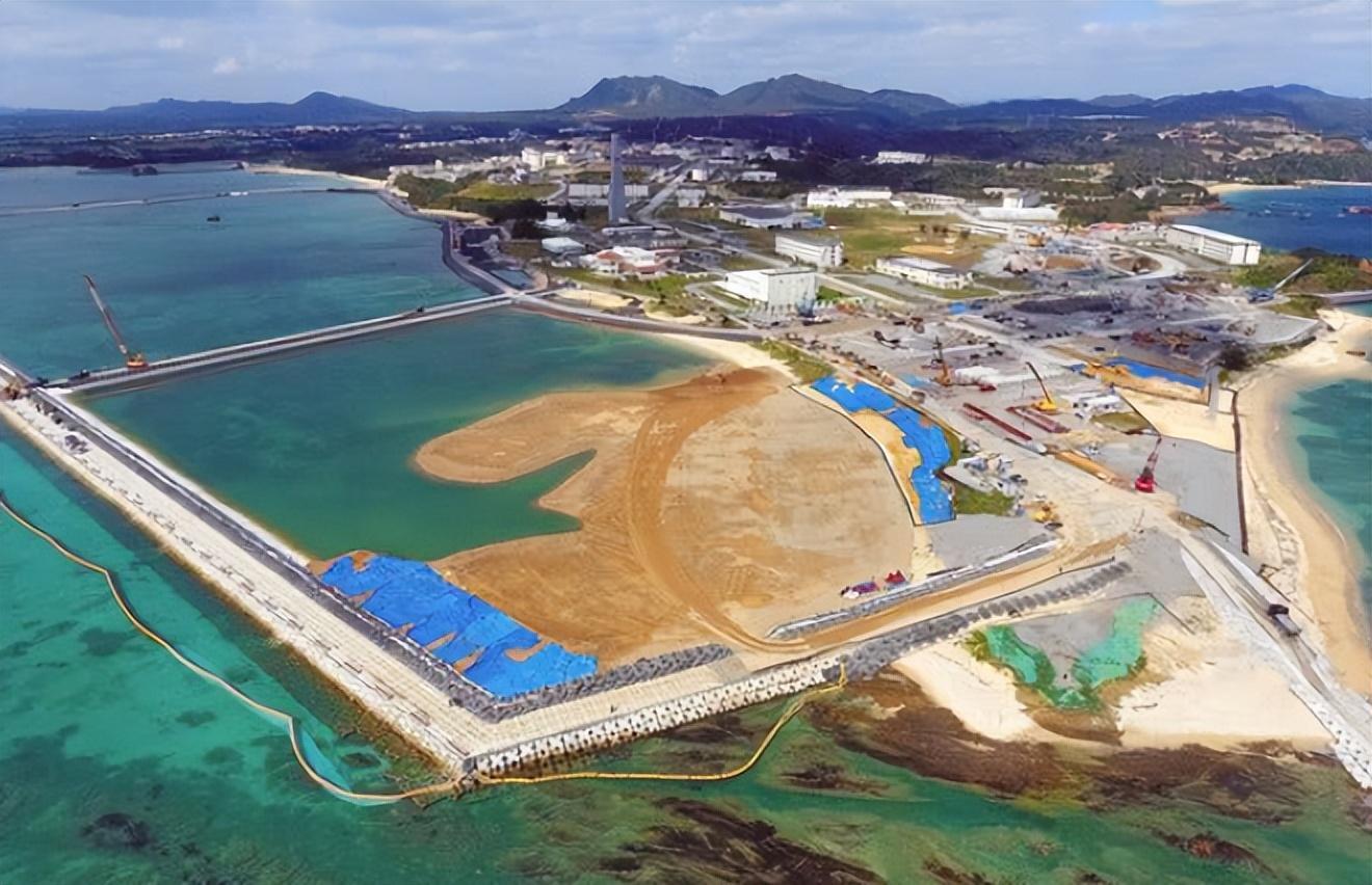 冲绳美军基地:美国驻军3万,强奸频发安全难保,为何迁?