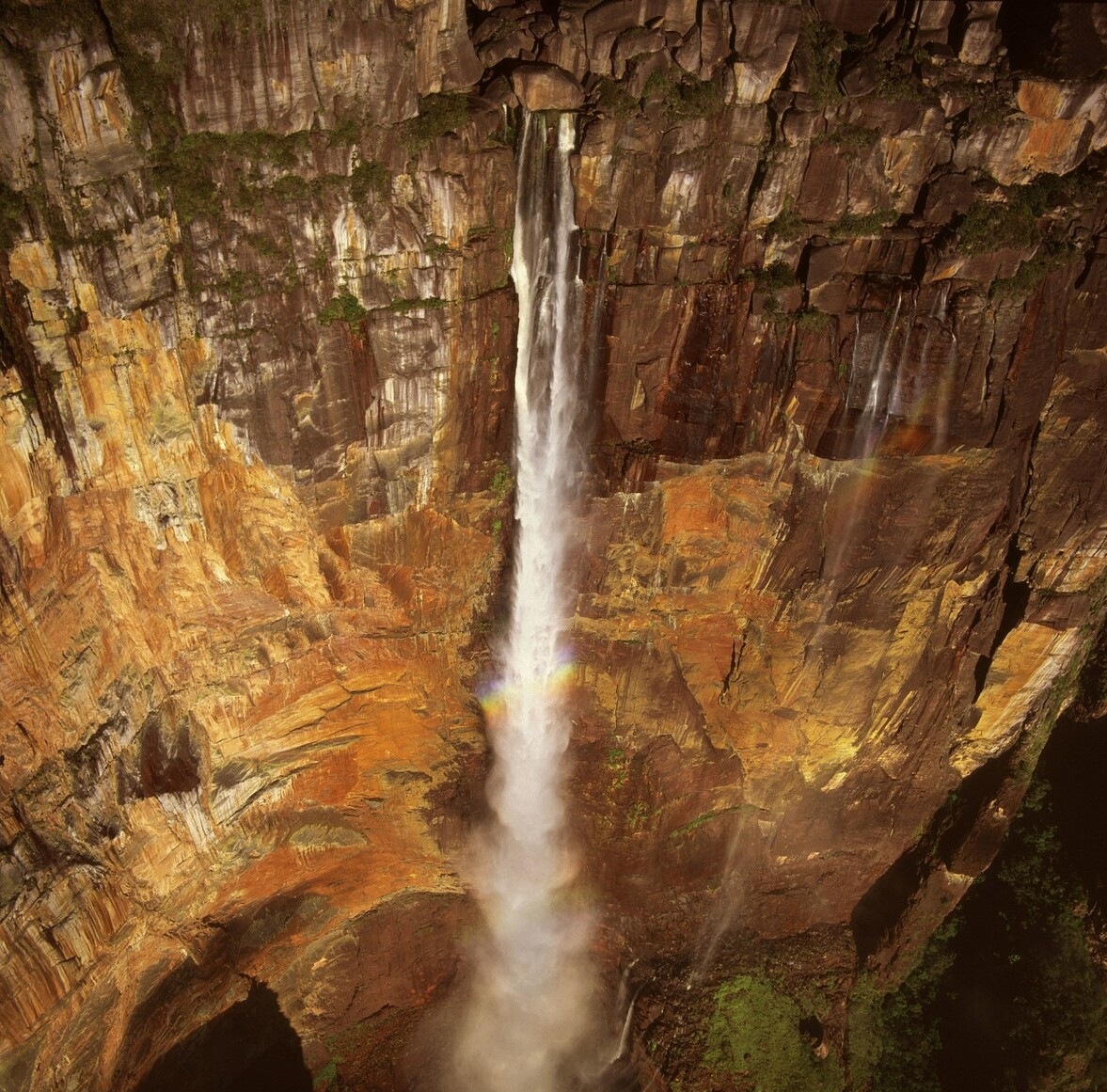 世界上落差最大的瀑布安赫尔瀑布天使坠落银龙出海
