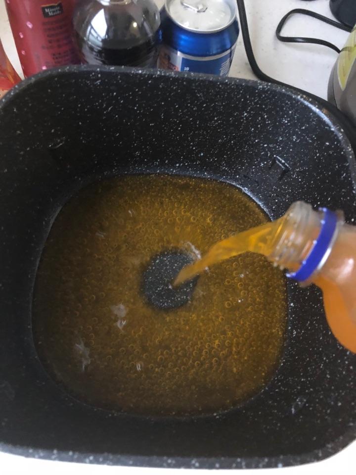 用蓝色可乐做鸡翅是种什么样的体验?