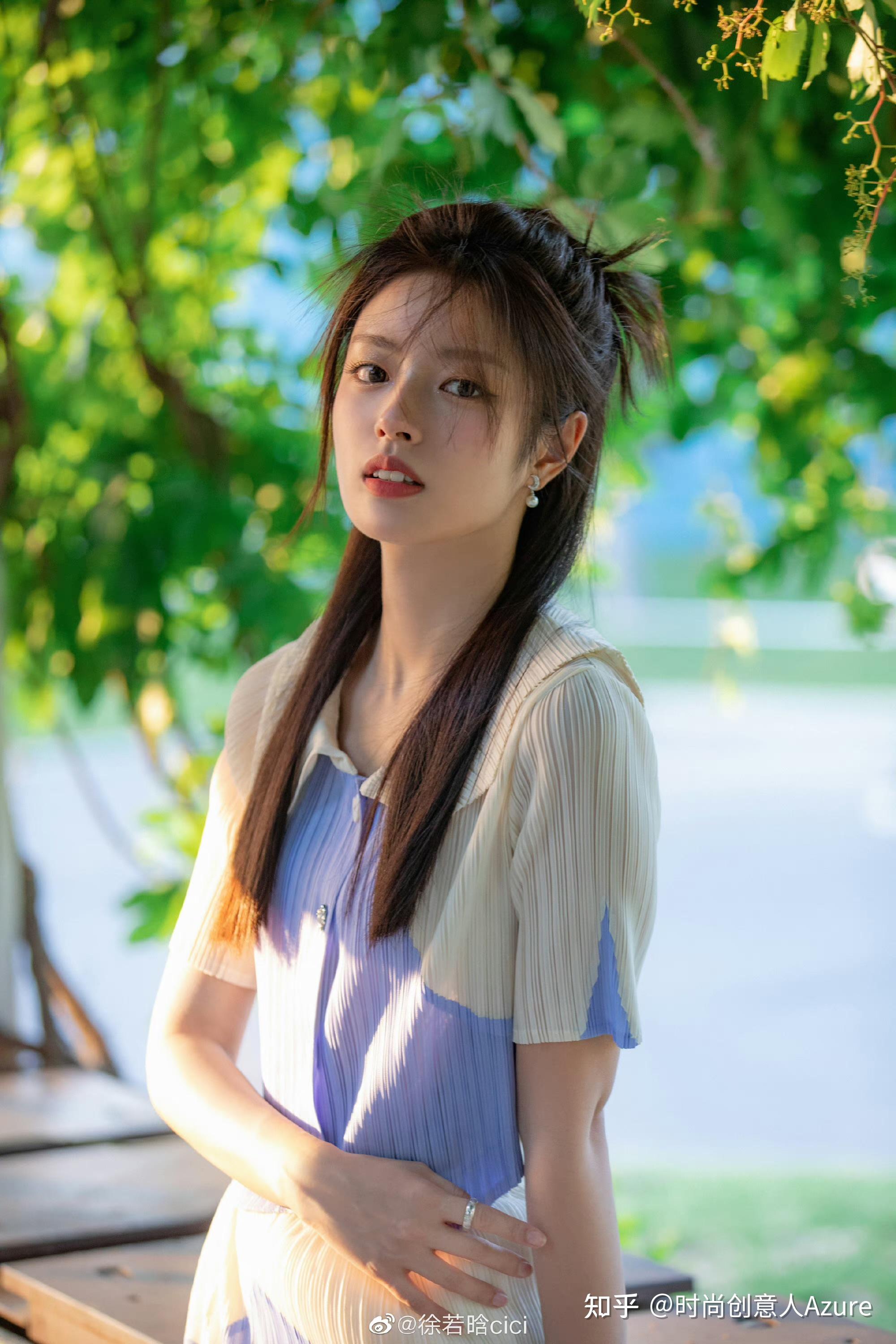 清爽的蓝色太适合夏天穿啦