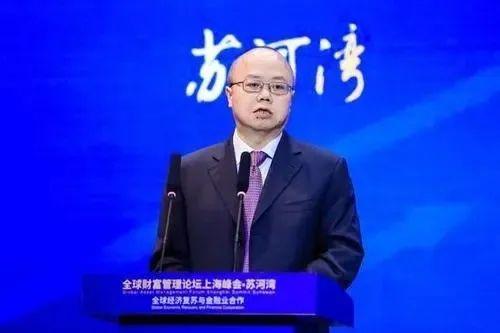 上交所换帅:邱勇出任第八任理事长,黄红元调任交行副行长 - 知乎
