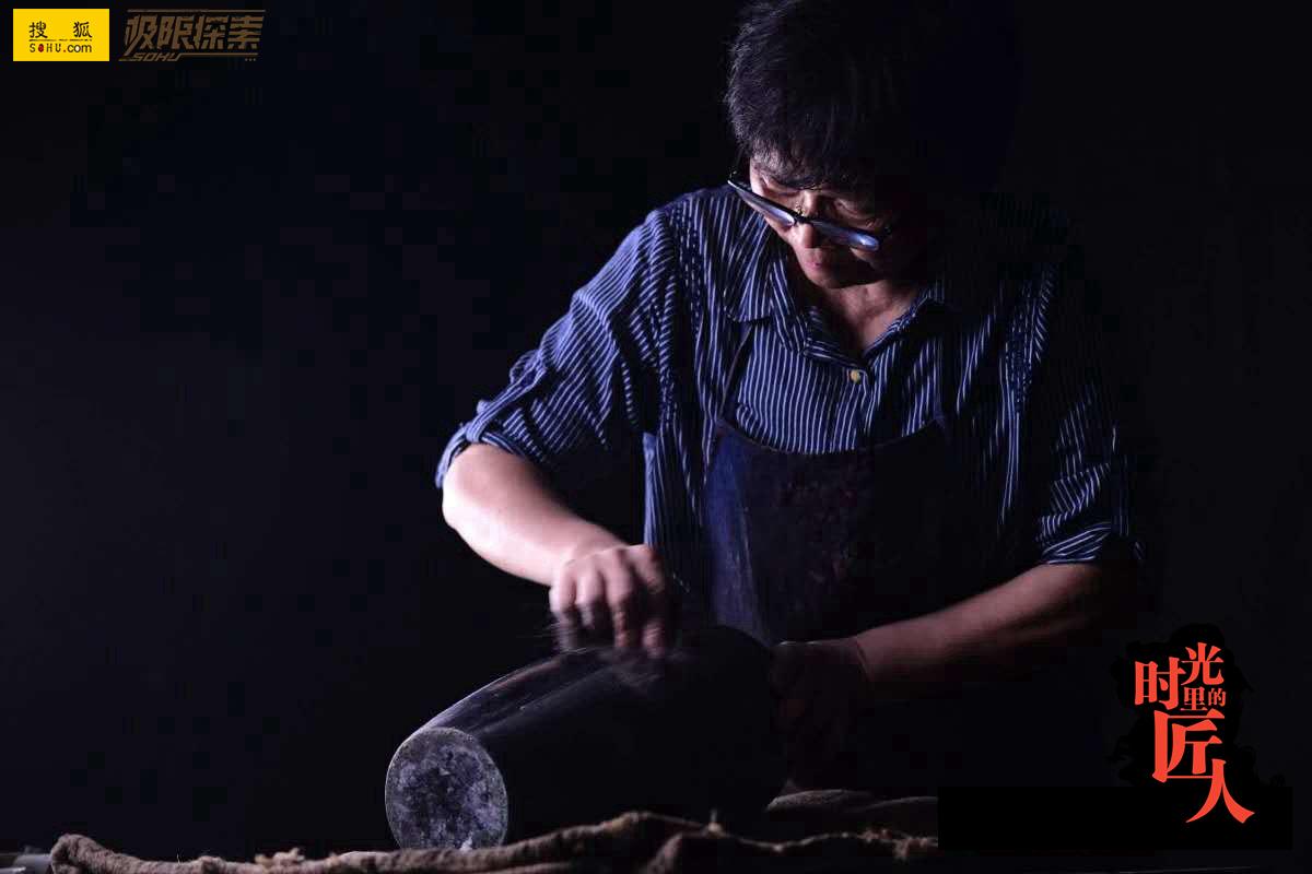 时光里的匠人漆艺大师孙曼亭一手漆艺一手书守护一生的使命