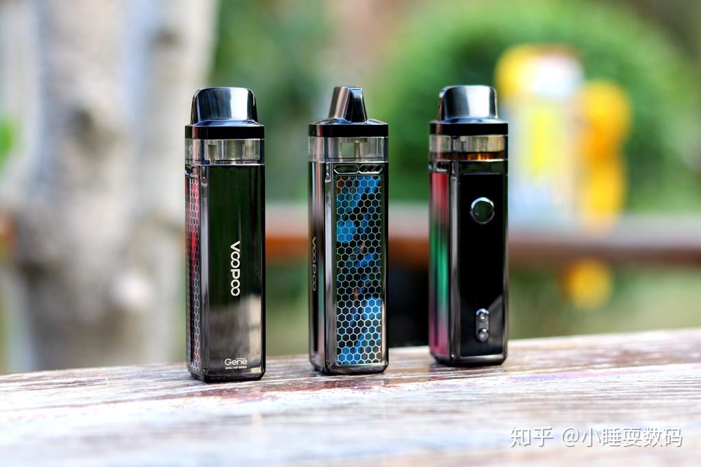 带屏幕可控制的电子烟voopoo旗下新品体验手动气动双吸模式