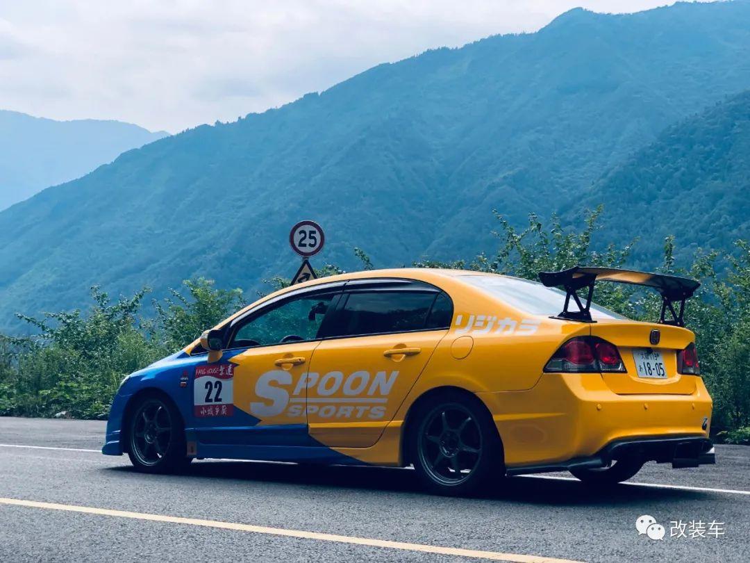 黄色与蓝色激情碰撞会产生什么本田粉的信仰spoonfd2降临