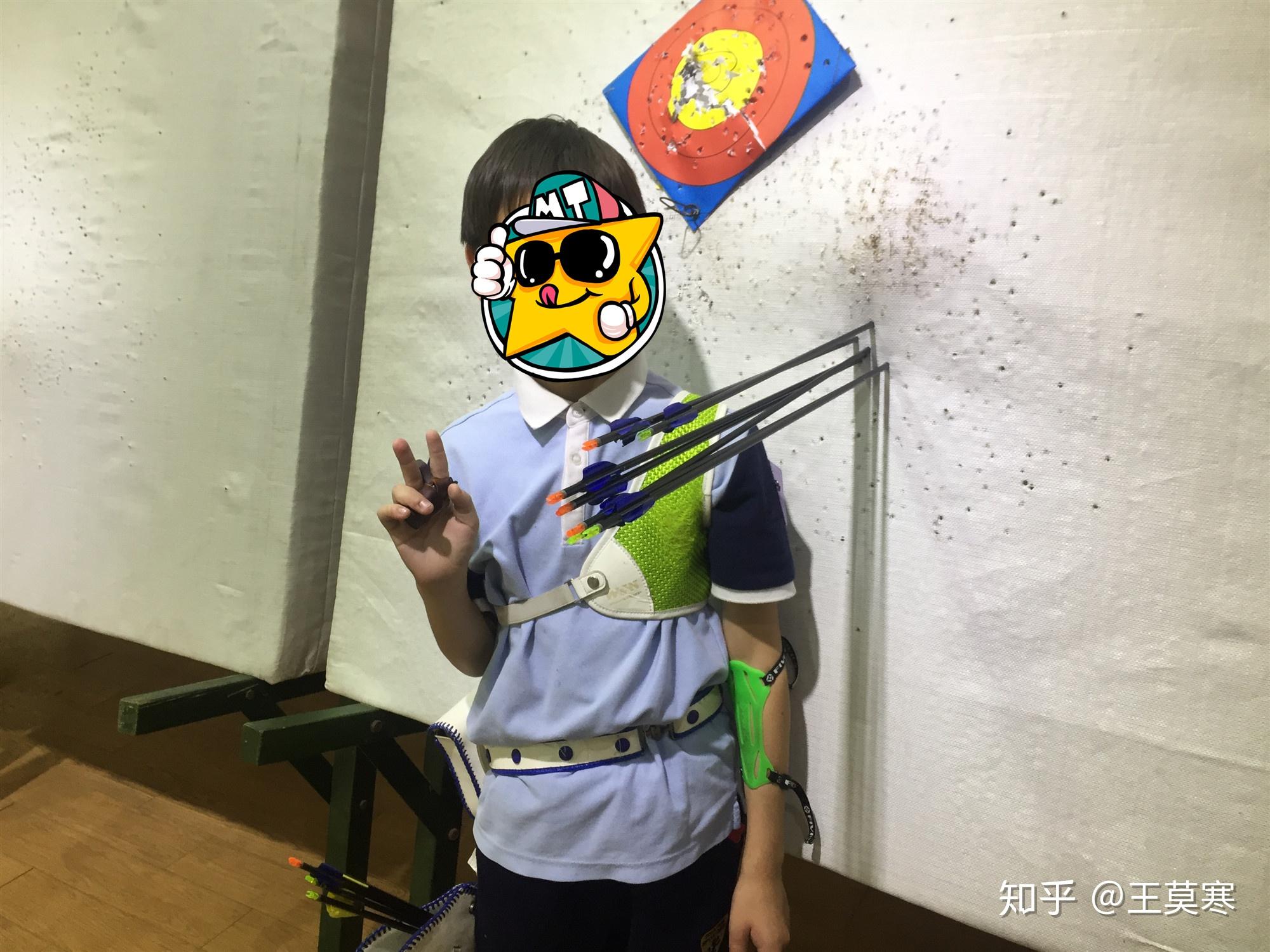 反曲弓如何确定搭箭点 v2-b28421f02ee31c626adac1a33059d2e0_r.jpg