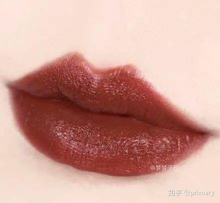 这5款浓郁的巧克力色口红,颜色显白又有气质,让人超心动!