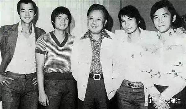 又被称为他的弟子,如王羽,午马,狄龙,姜大卫,傅声,李修贤等