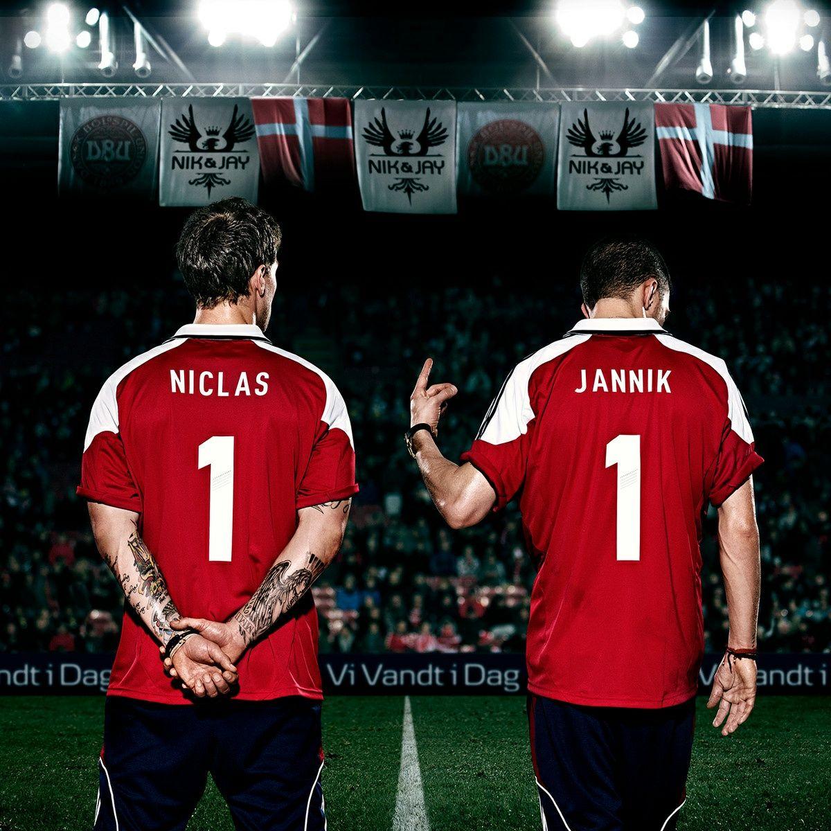 有什么和篮球或足球有关的好歌?