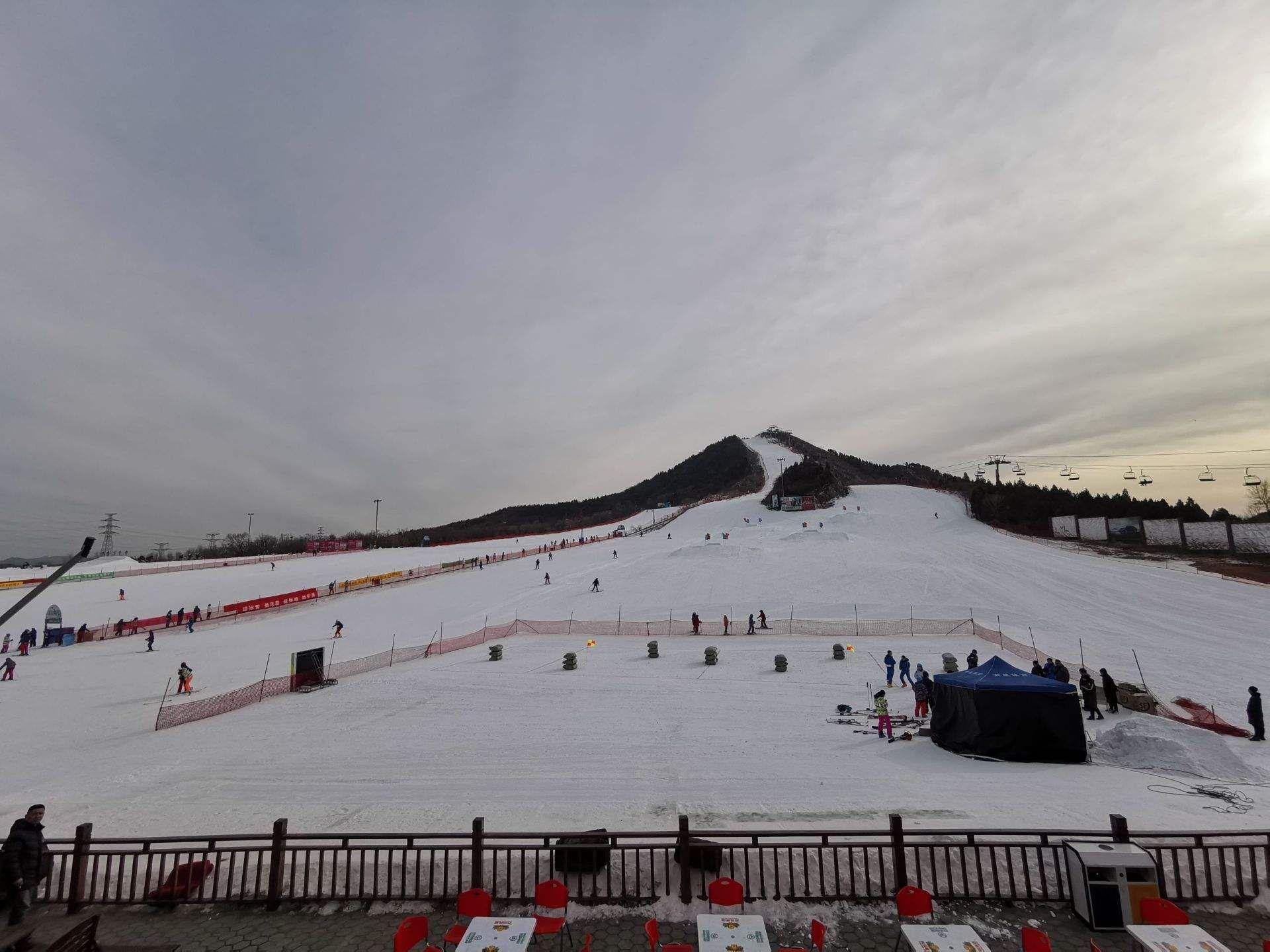 吉林冰雪旅游景点推荐莲花山滑雪场旅游攻略低音号免费语音导游