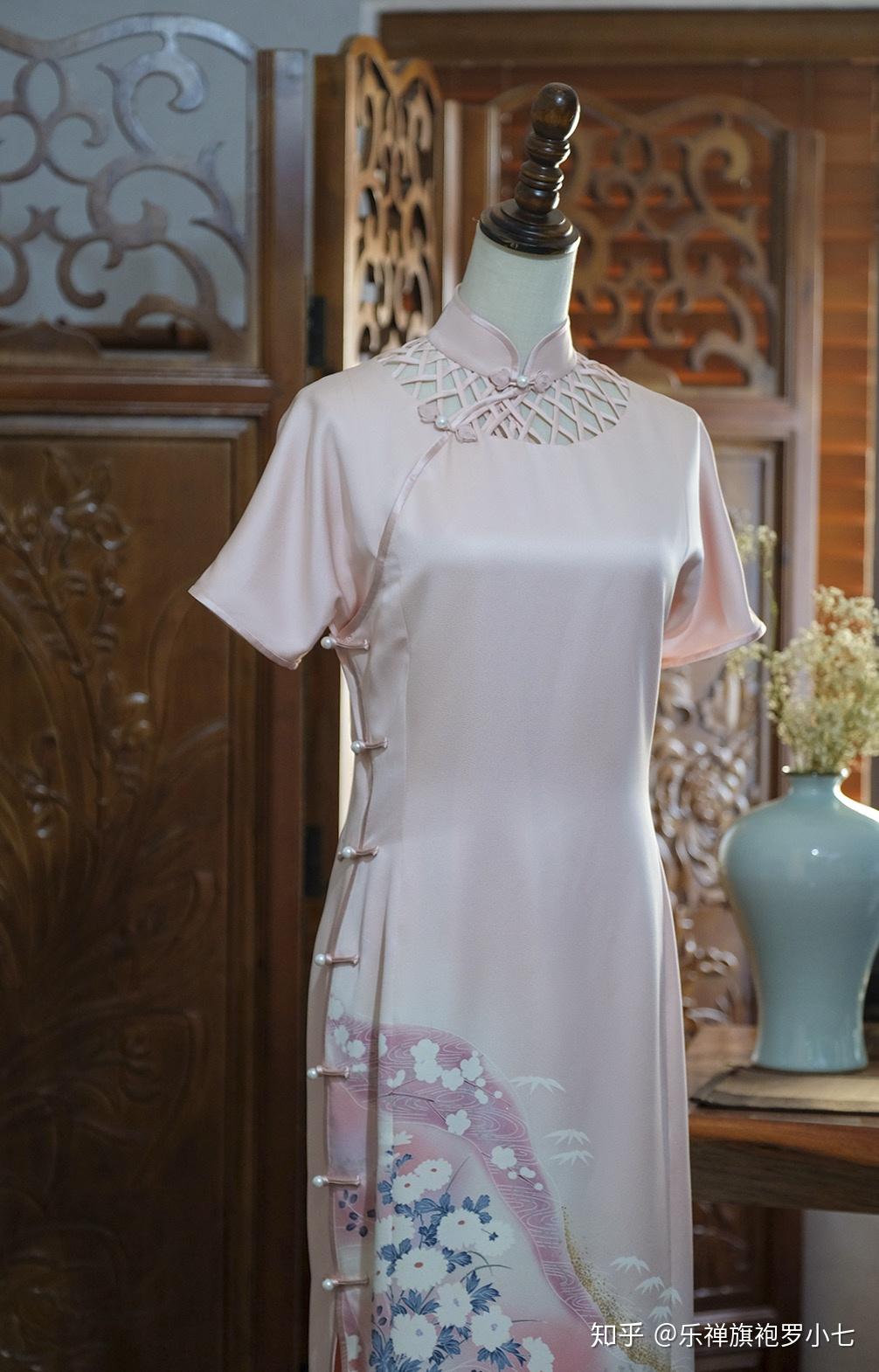 成都旗袍定制百花齐放最爱正绢