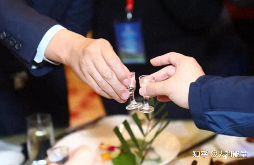 酒桌上的那些规则,一定要掌握!别拿无知当个性! - 知乎