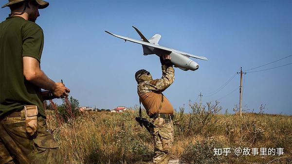 小型无人机给俄乌战场带来了前所未有的战争形态 - 知乎