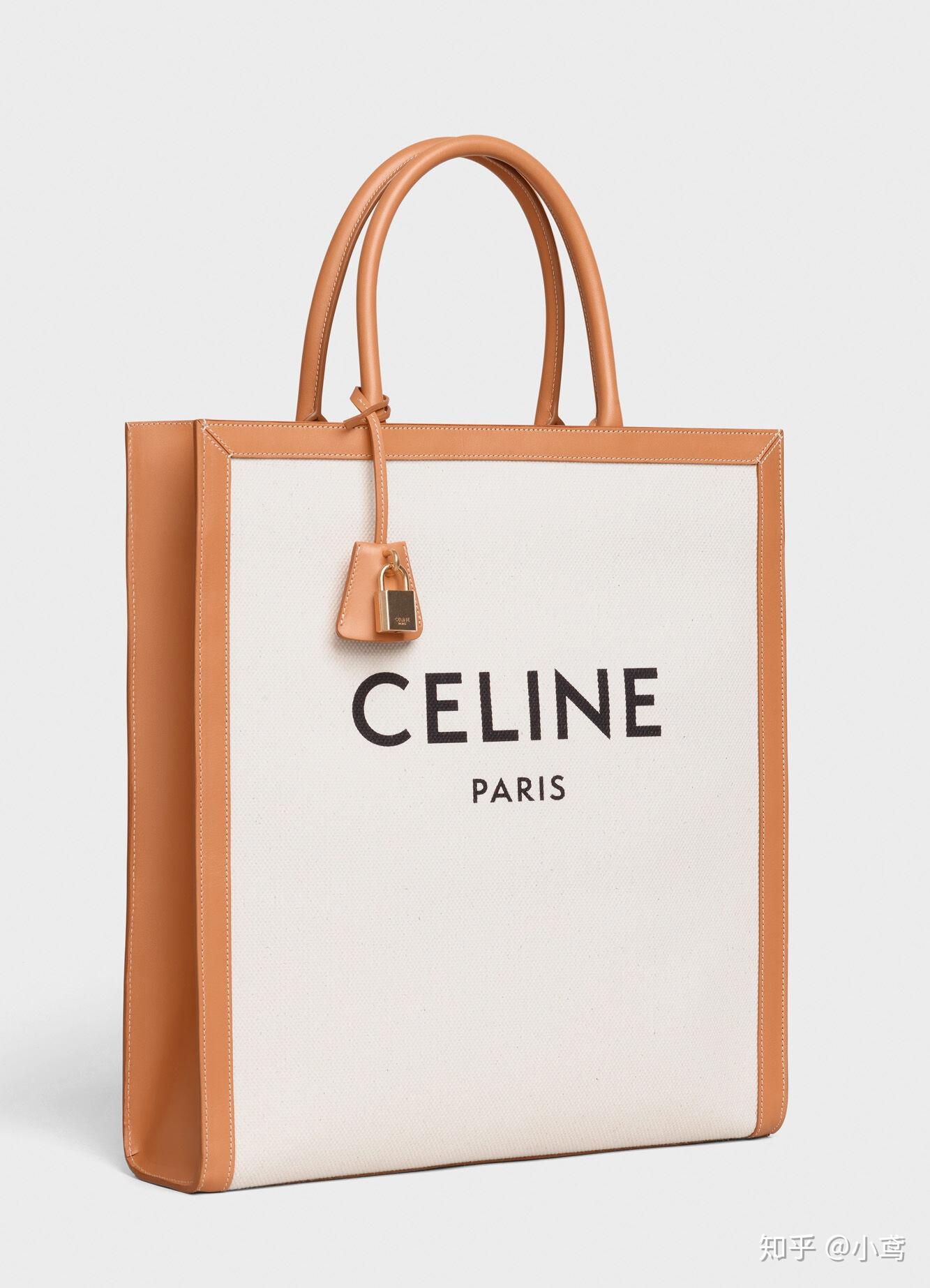 今年celine复刻了新款的老花琴谱包.