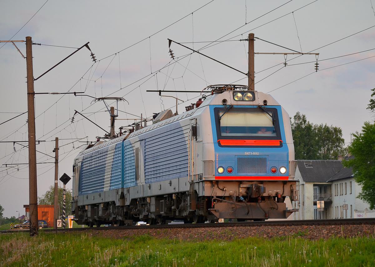 科普白俄罗斯铁路的卷帘门bkg1型电力机车