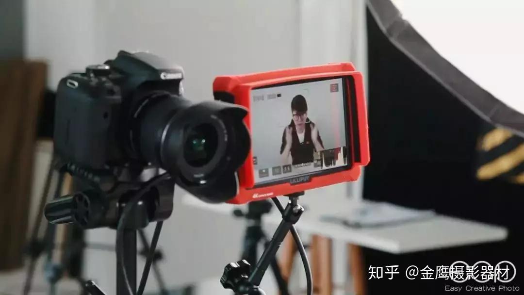 直播采访短视频录制现场用什么灯光来录制视频效果比较好