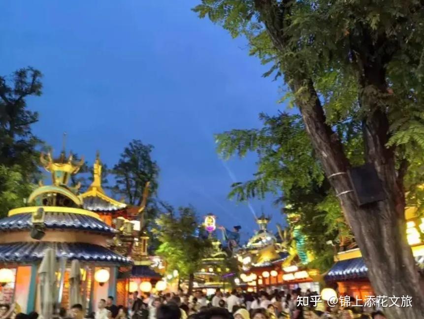 让年轻人 “ 上瘾 ” 的万岁山武侠城 - 知乎
