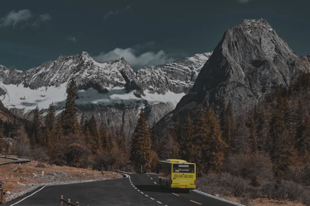 暗青橙色调前期思路