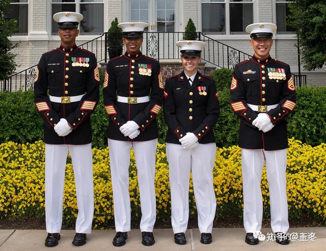 早在2013年5月15日的一次陆战队展示活动中,位于华盛顿的陆战队营地里