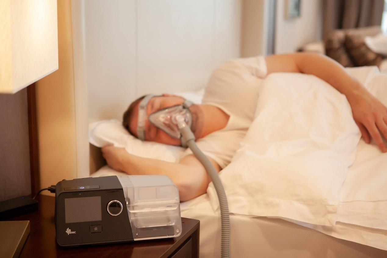 bmc呼吸机是什么牌子,什么样的人适合使用无创呼吸机呢?