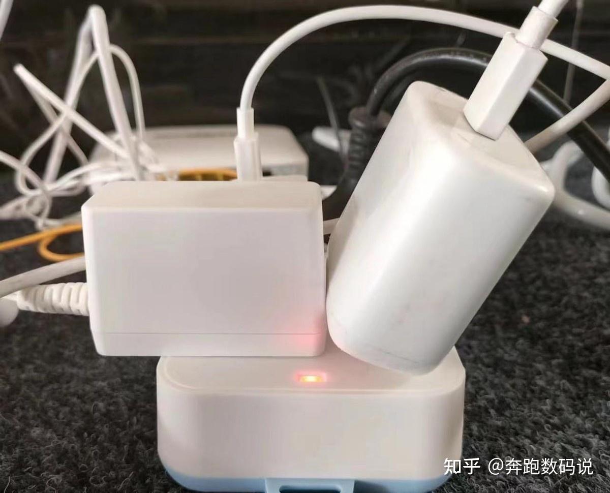 排插厂商到底有什么难言之隐?就是不肯增大插孔间距几毫米! - 知乎