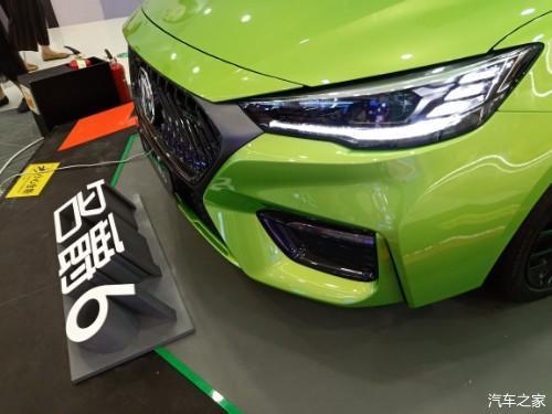 什么颜色的车配绿牌好看 v2-b48568b32a3fb66c932e9a7826b2135a_r.jpg