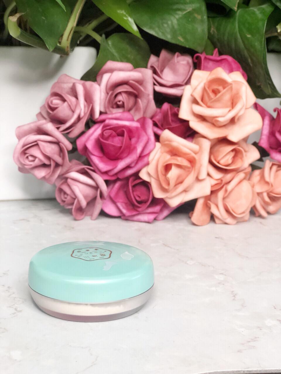 上班化妆如何保持12个小时不浮粉不脱妆?