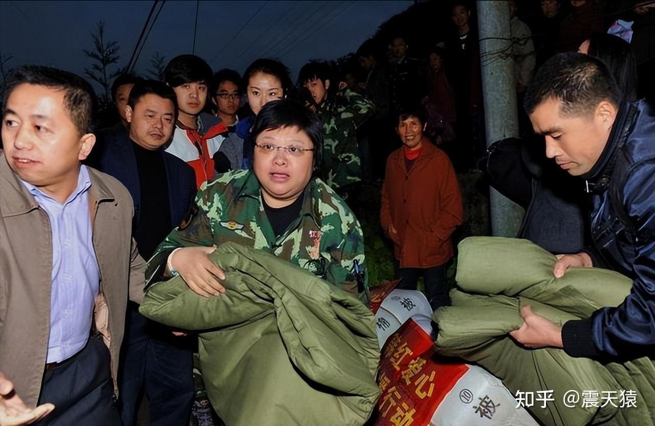 这一次被实名举报假慈善的韩红终于走到今天这步