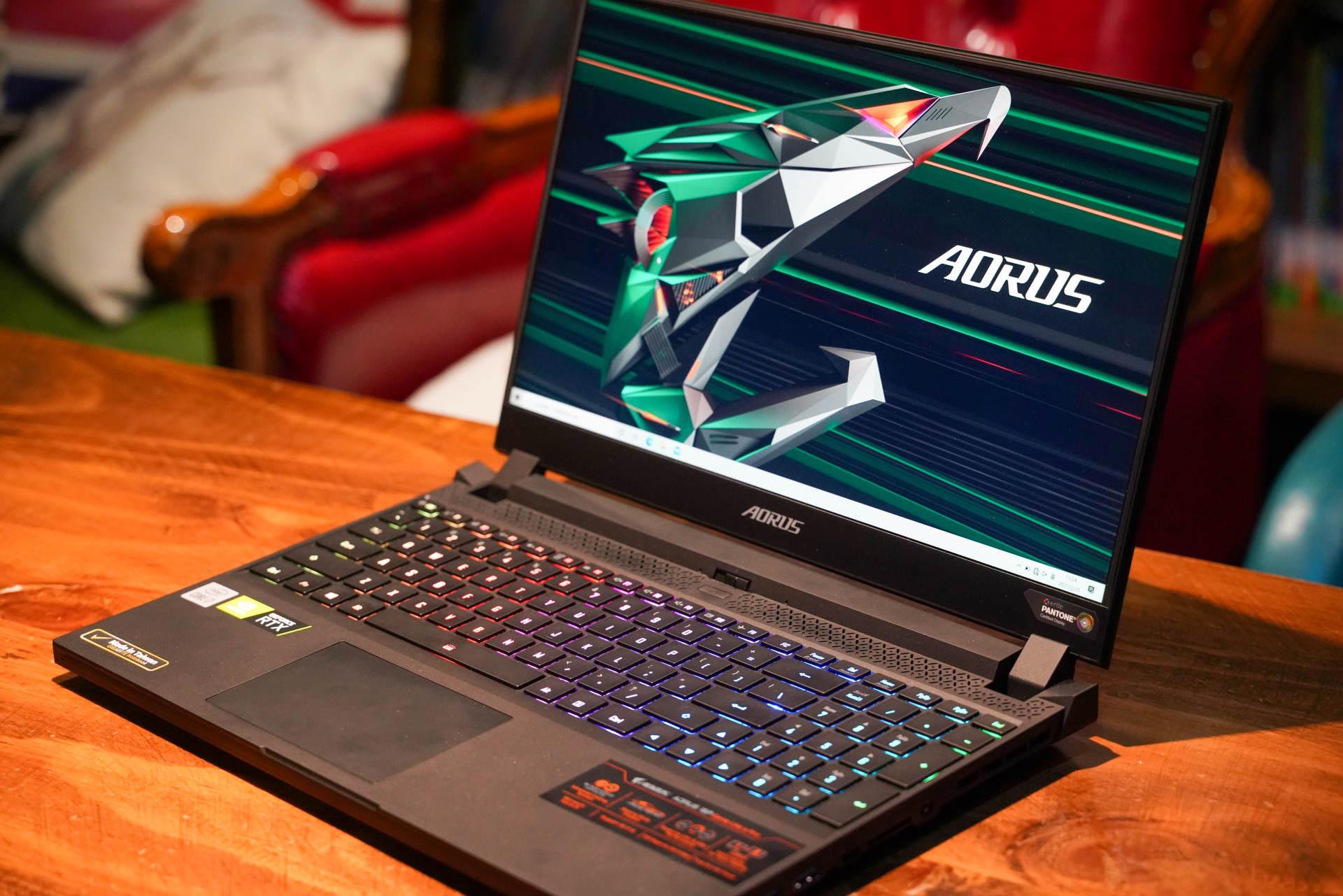 第一眼看到技嘉aorus 15p这款笔记本的时候