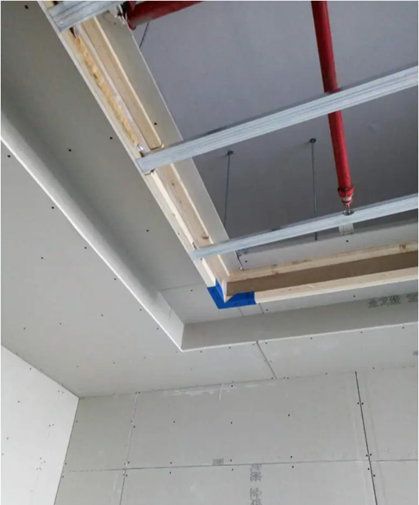 网慧验房师:石膏板吊顶哪些不能省,施工注意要点,防止问题不断