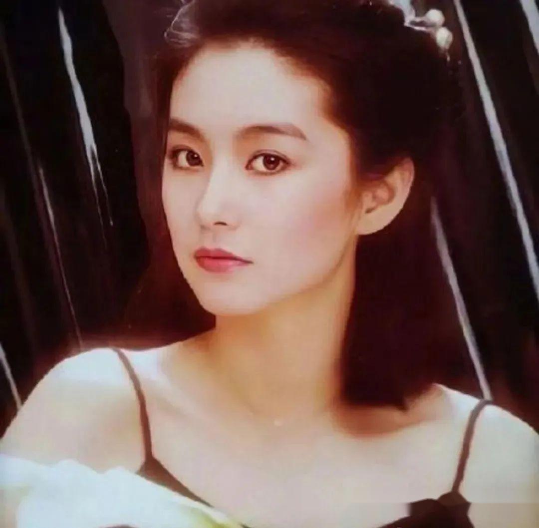 “三白眼”竟然也有独特风情,看看这些娱乐圈大美人就知道了 - 知乎