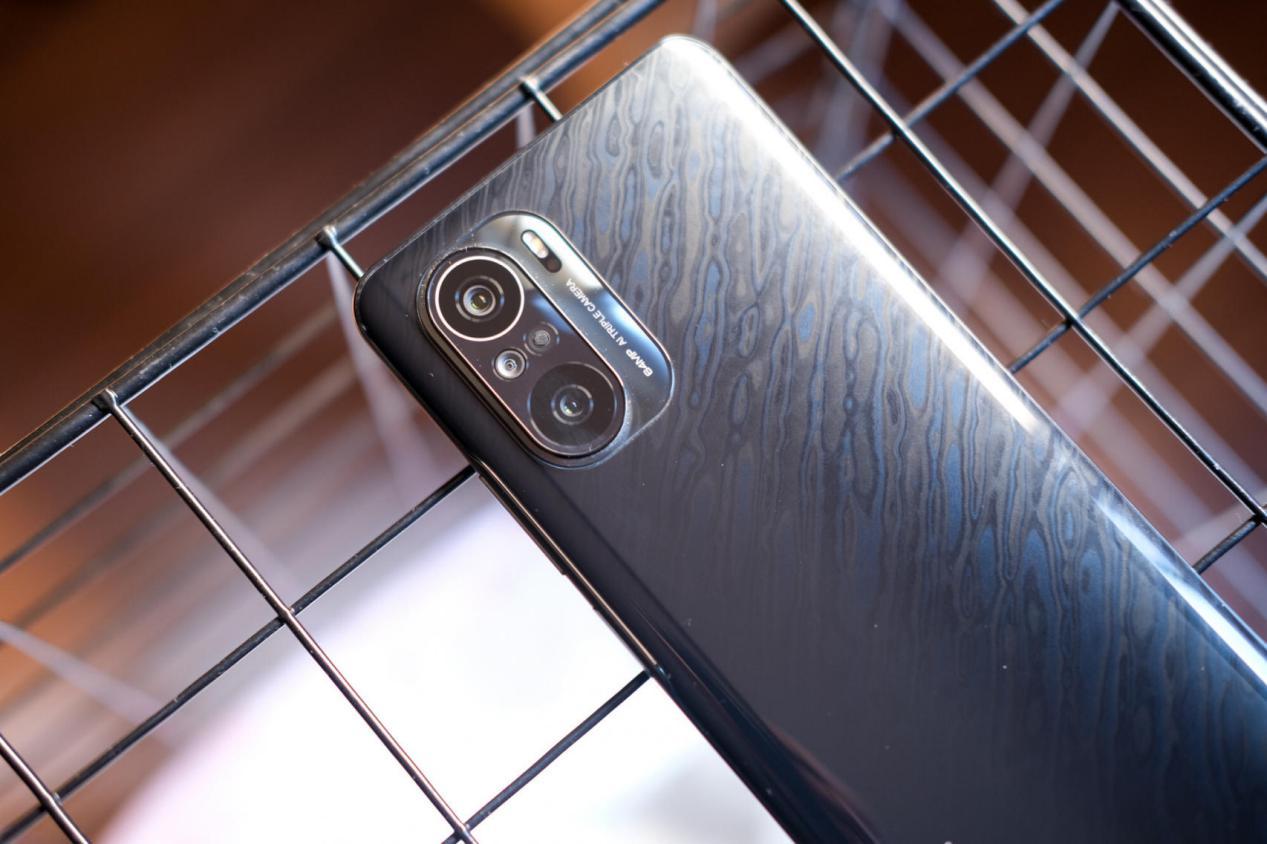 红米k40强还是荣耀50强