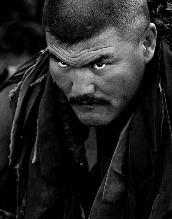 有没有一张图片让你明白了什么叫杀气?