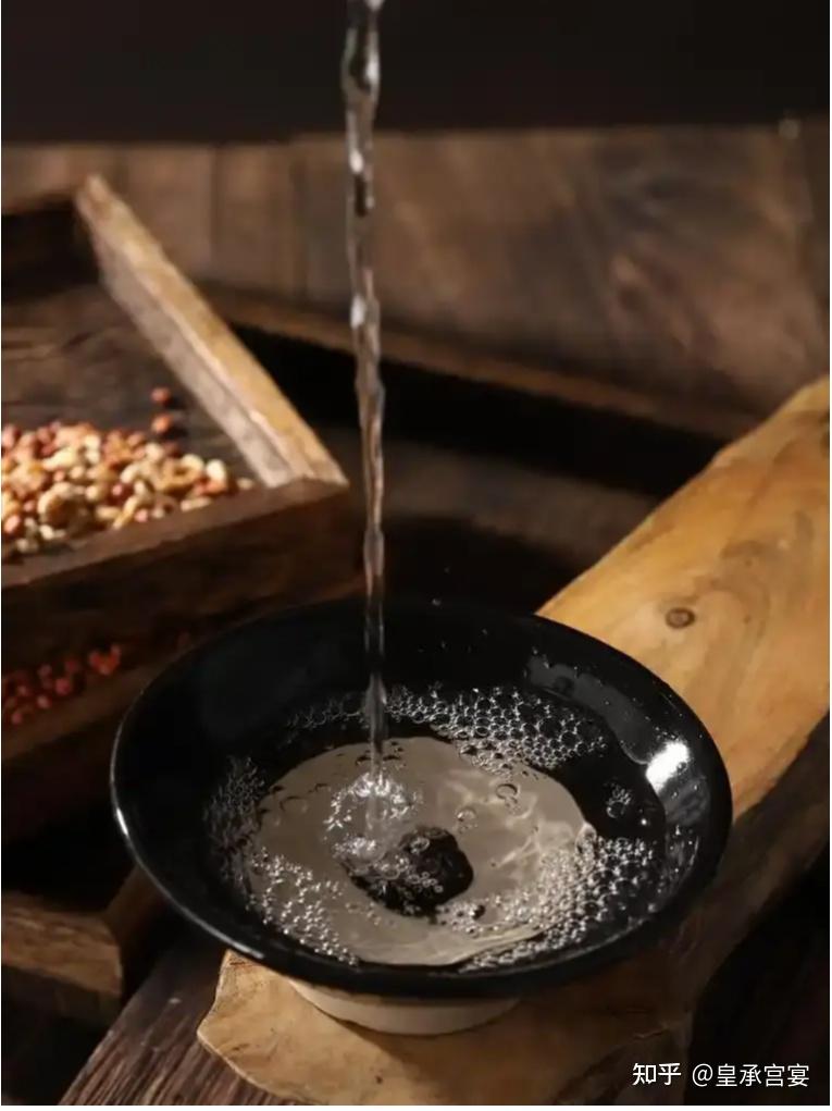 宮廷祿酒 代廷涵補品 年代物の逸品！古酒 中国 酒 美酒