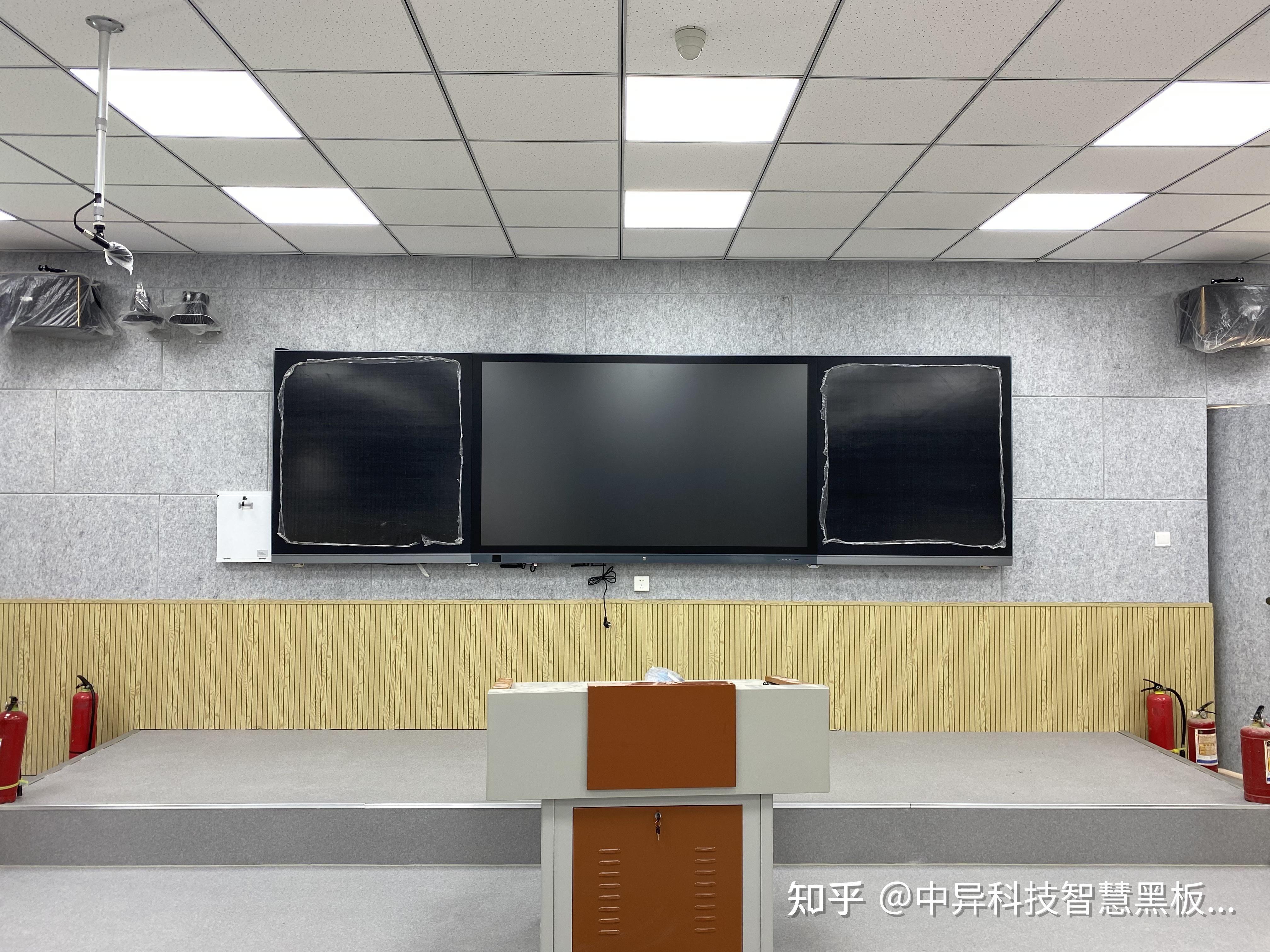 智慧课堂精品录播系统方案部署效果图