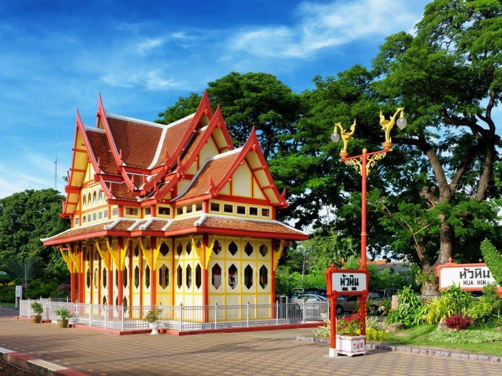 华欣:这个被大多数人忽视的文艺小城,连泰国皇室也来度假