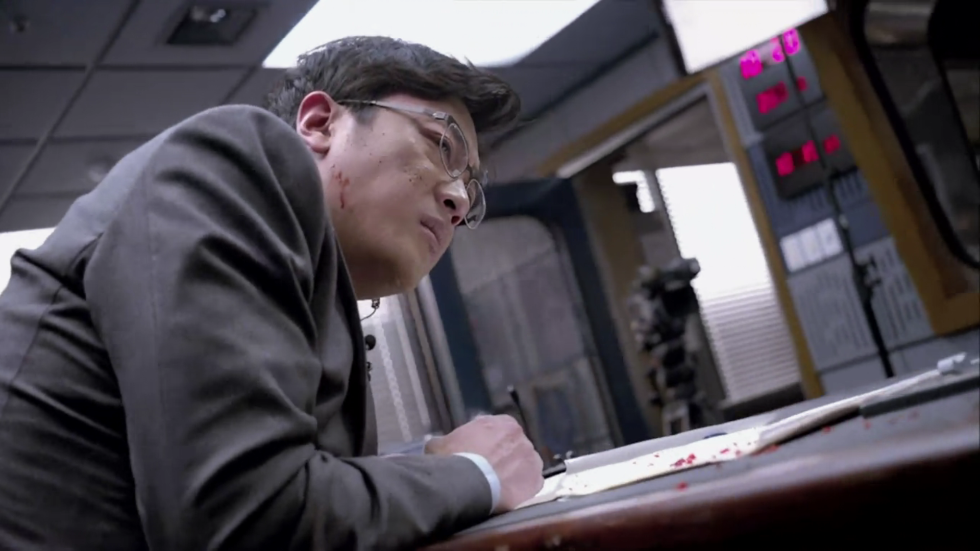 [255-《恐怖直播》-"last dance."]