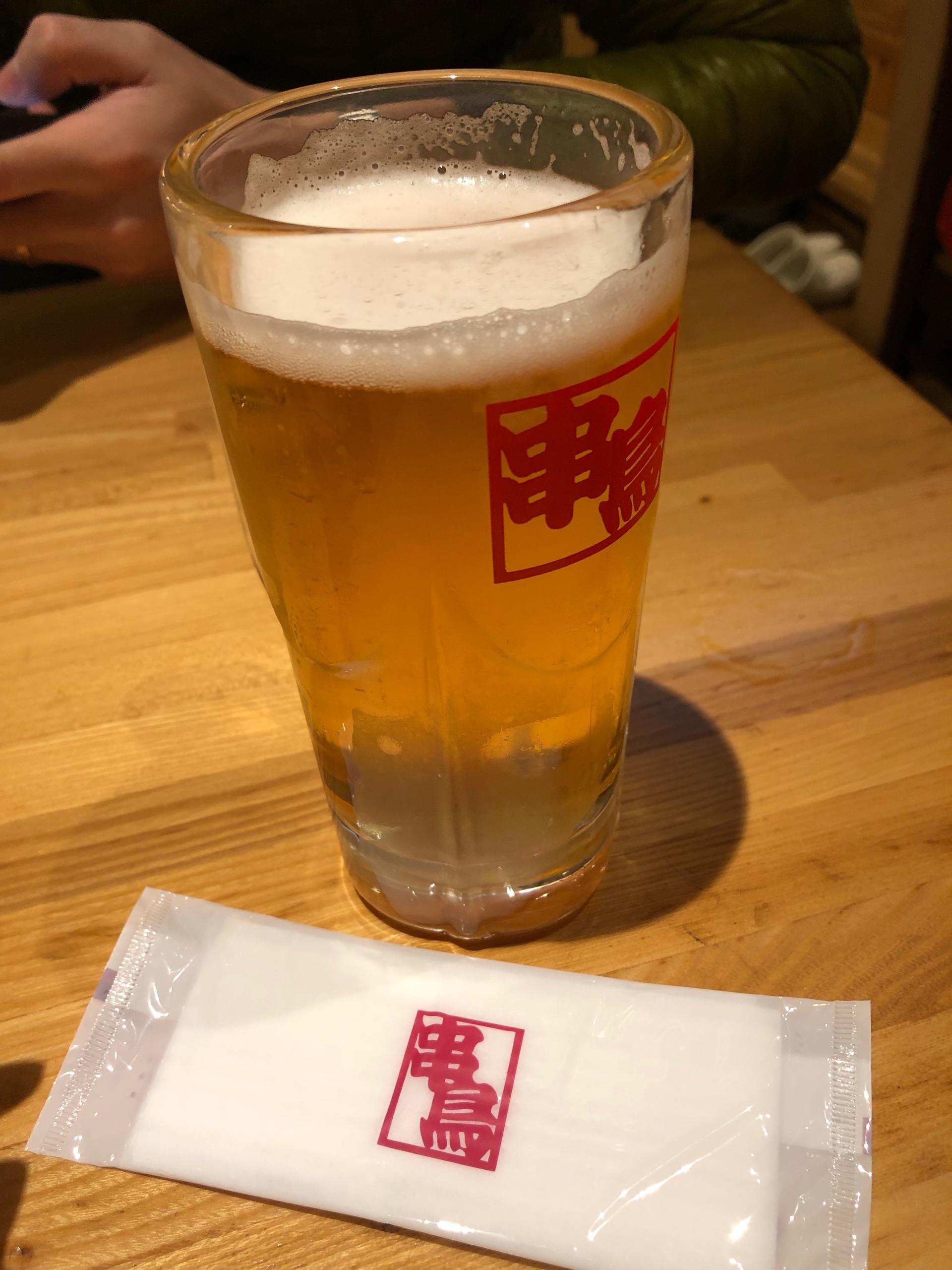 為什麼日本人晚上那麼晚去居酒屋吃炸雞喝啤酒,但街上卻鮮有胖子?