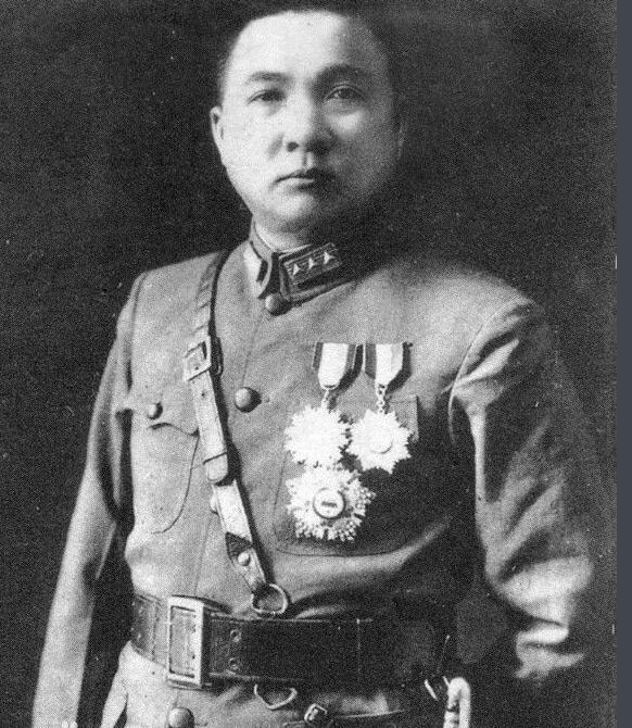 从淞沪会战期间郭汝瑰与罗卓英的一次战术分歧看积极防御