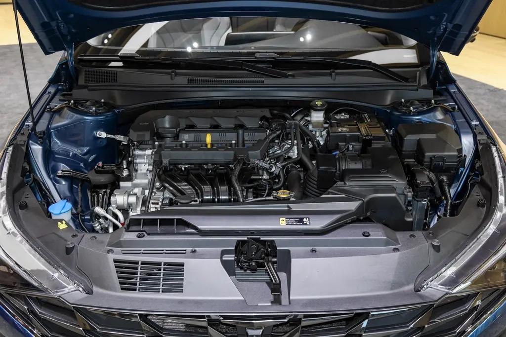 现代伊兰特 v2-b731b0eb72ed67be0c5b28cf16ab5b7a_r.jpg