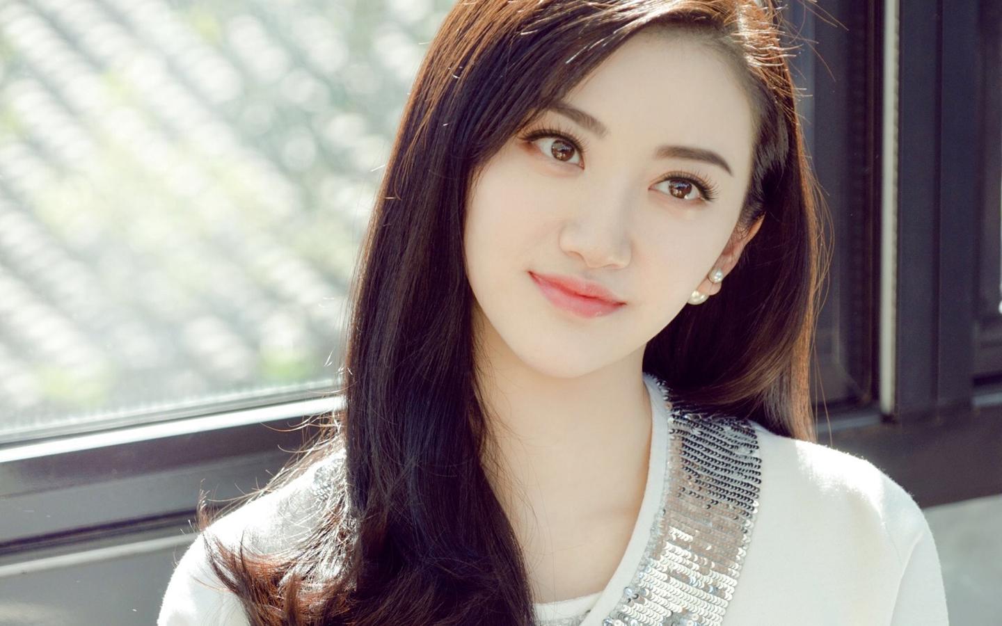 景甜演过什么片 v2-b743f6232b6d5894072a7742c9e751dd_1440w.jpg?source=172ae18b