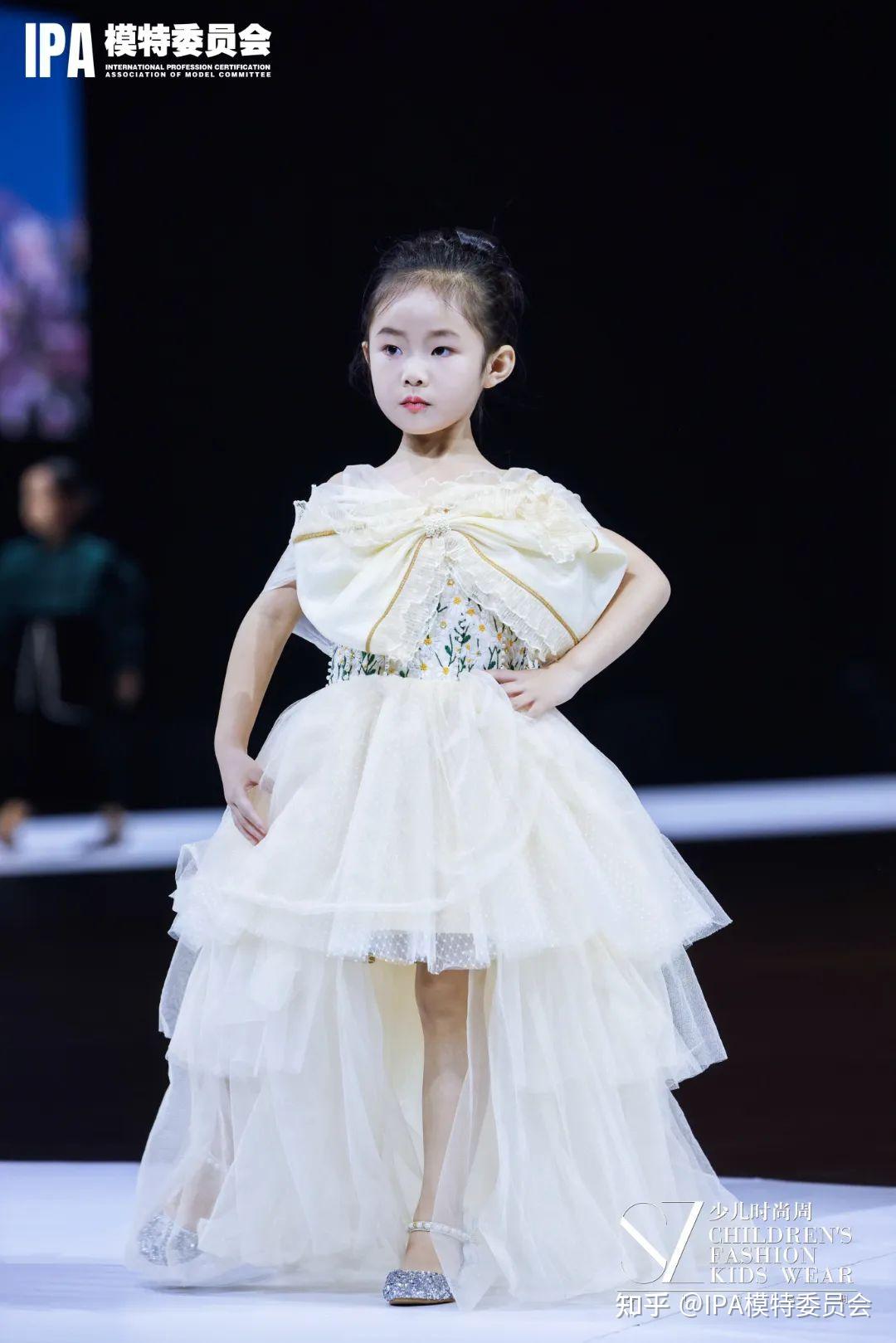 少儿模特 | 完美童模爆款赛制再升级 接力亚运 看夺冠少年燃动广州 ! - 知乎
