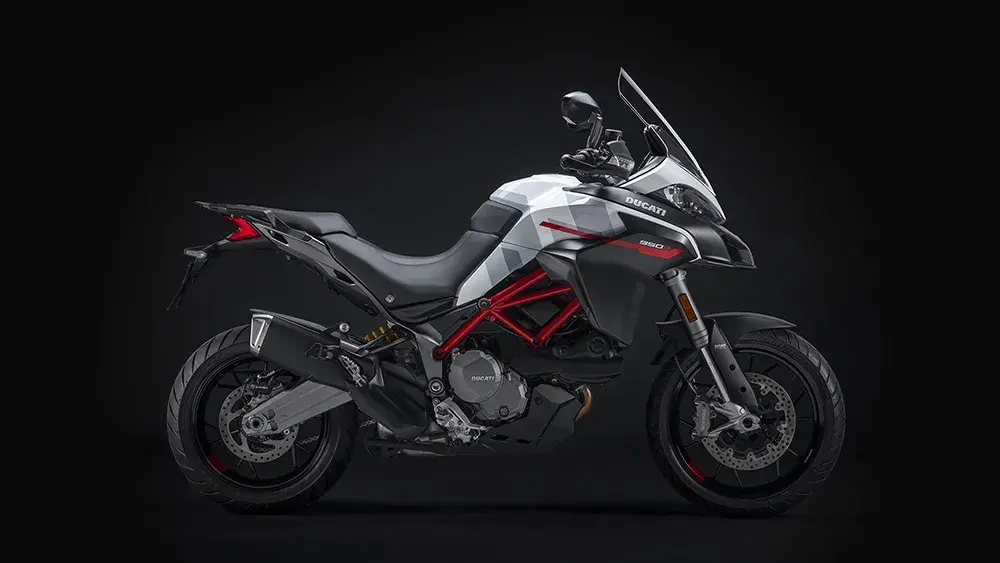 拉力档案2021款ducatimultistrada950s白马王子