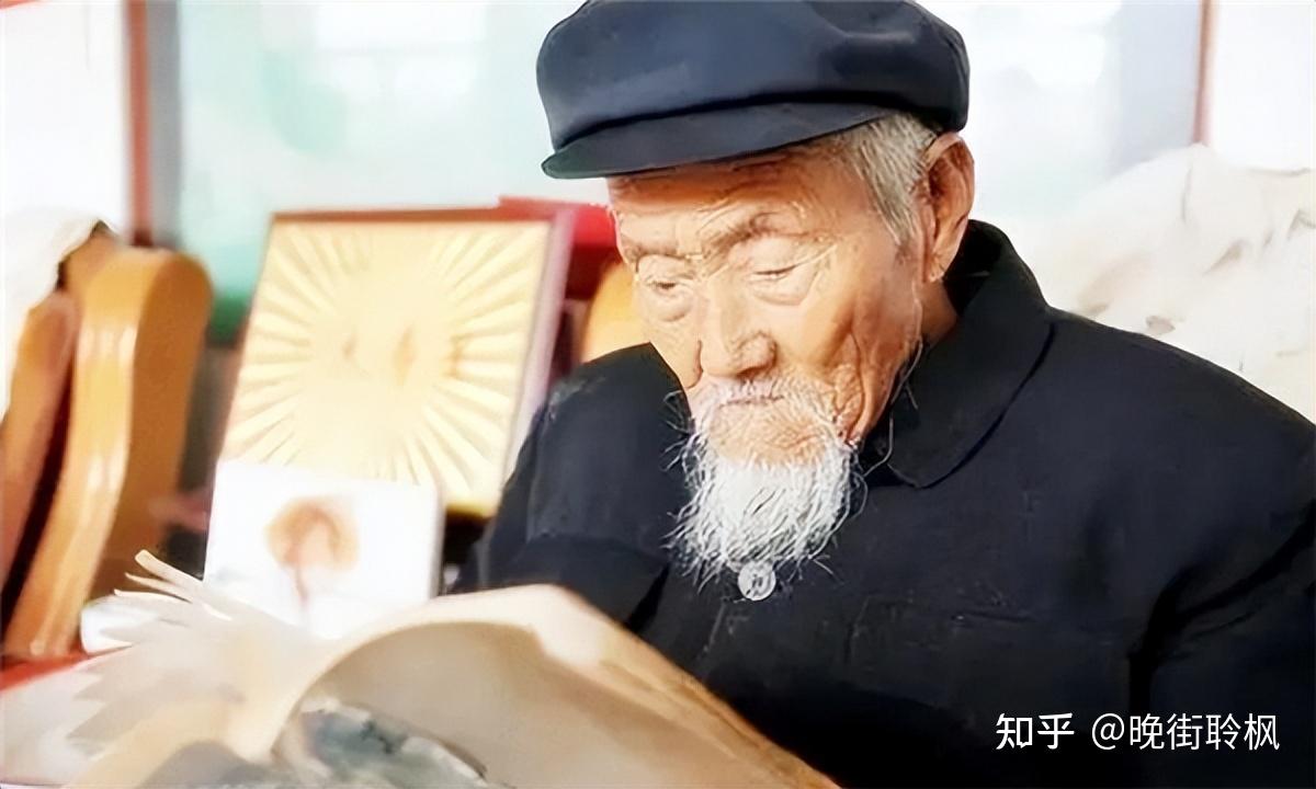 最长寿的人李庆远活了256岁,先后娶了24任妻子,拥有180个后人