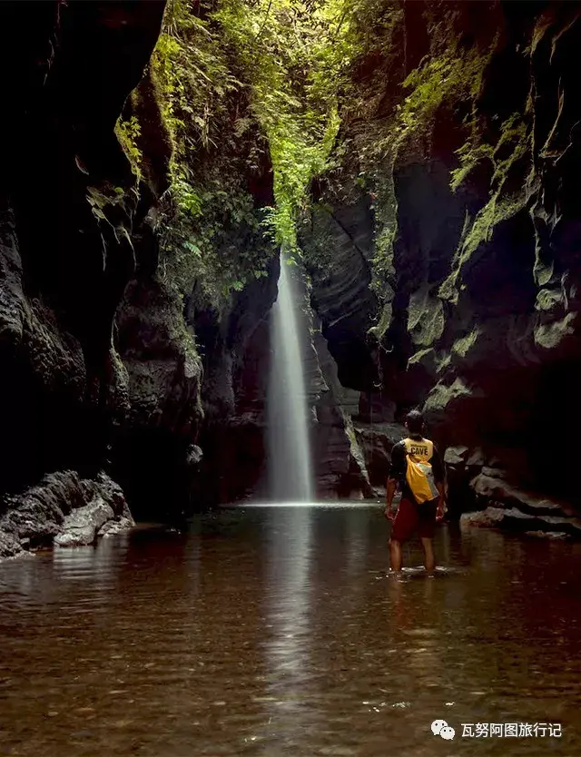 从桑托岛到塔纳岛