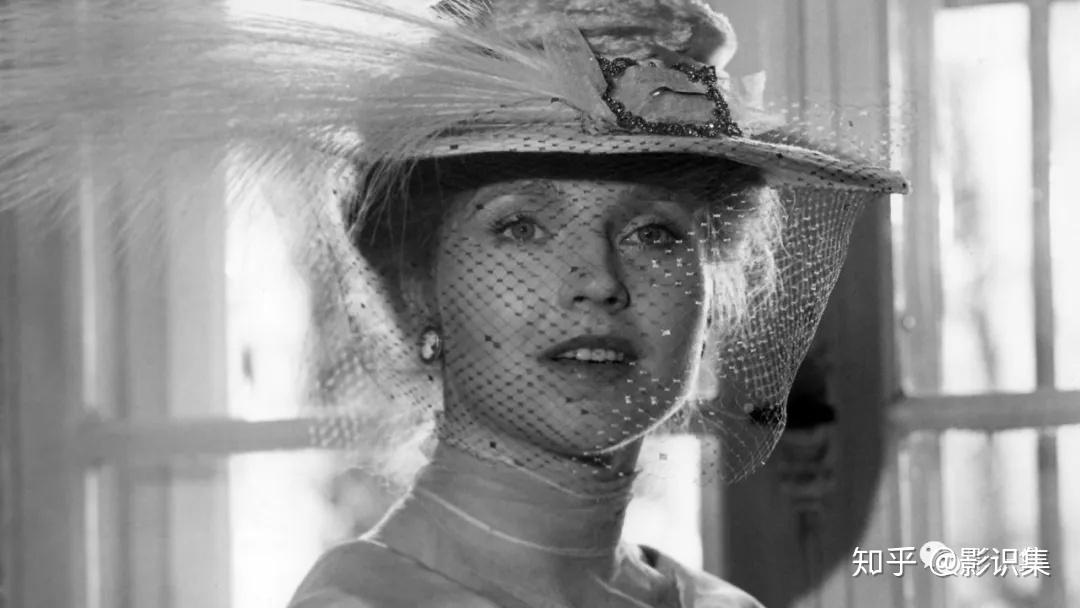 寂寞芳心我们的爱无处安放