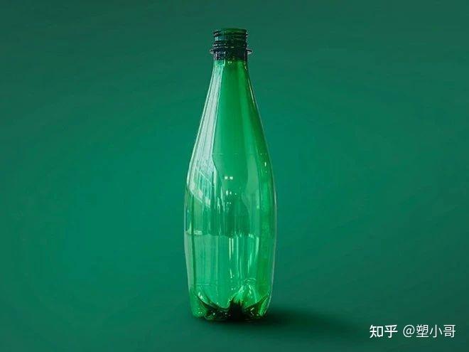 中心的專家使用該技術,將消費後回收的有色pet瓶重新打造為perrier 50