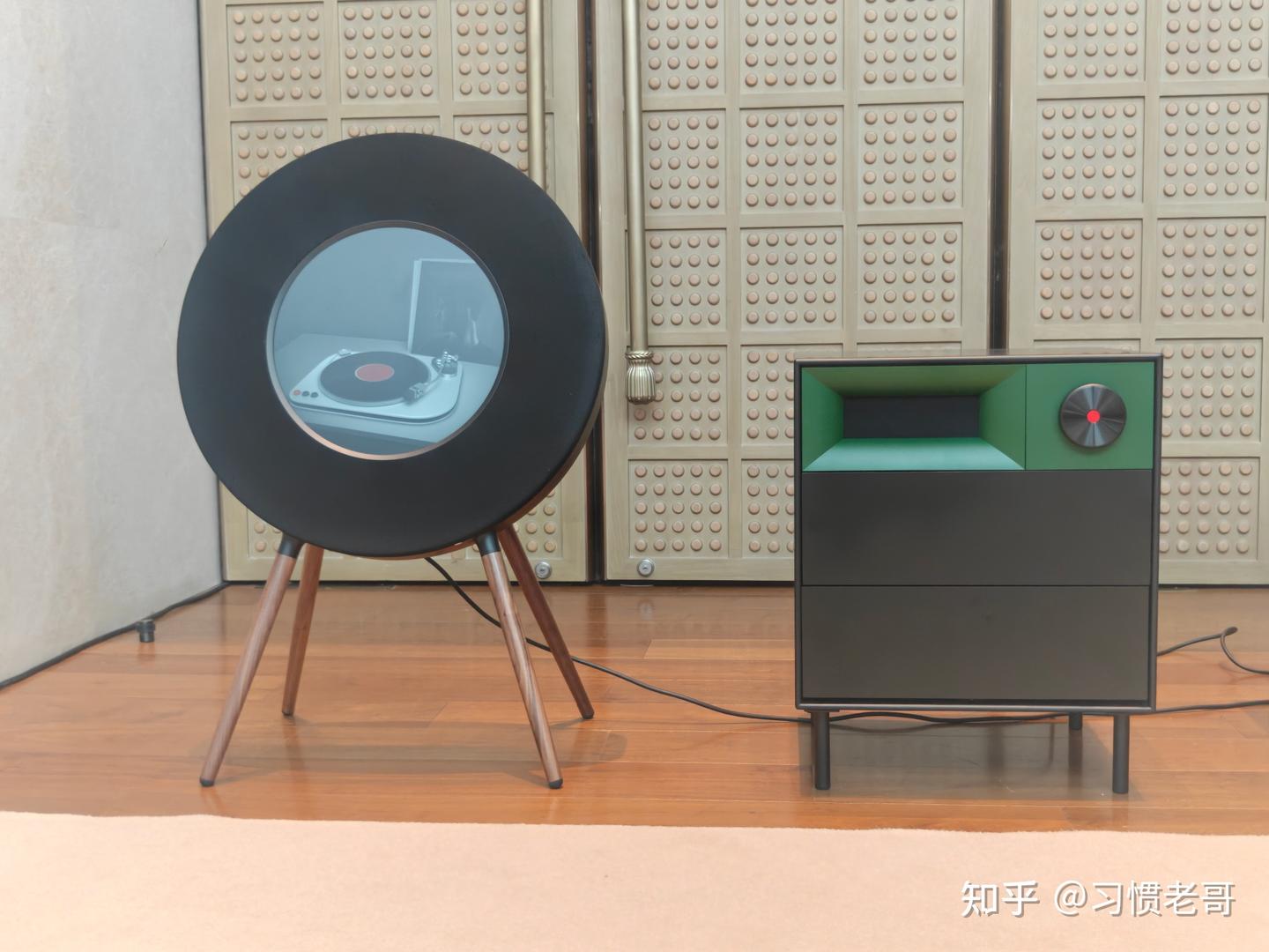 或是第一个走出去的国产音响品牌!不对,MORROR ART莫纳是音乐科技家居