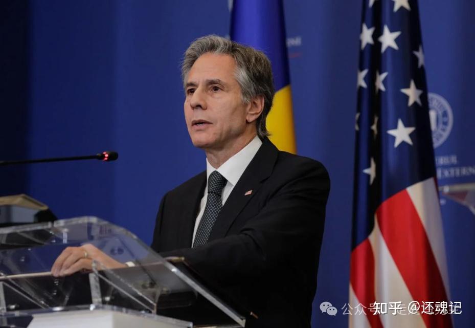 乌克兰新闻乌克兰袭击俄罗斯大型炼油厂泽连斯基签署法律